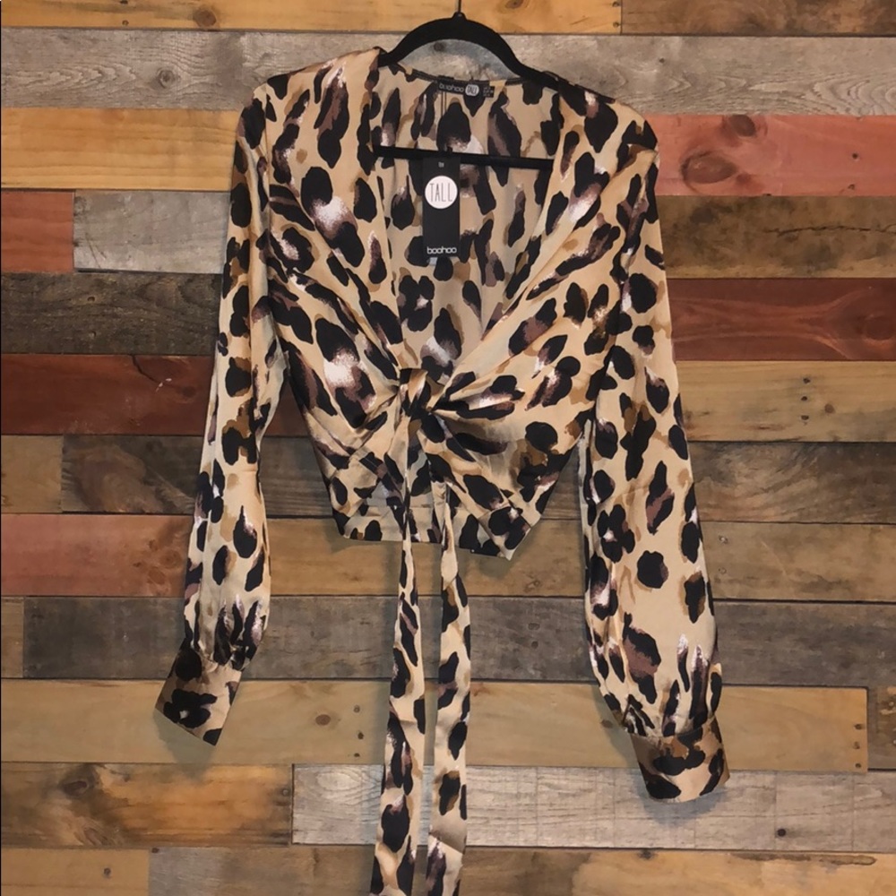 Boohoo cheetah tie front top